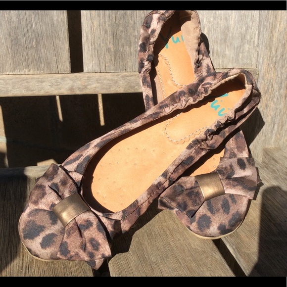 Yuu Shoes - Women’s Leopard Print Flats